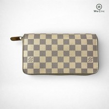 Louis Vuitton Zippy