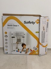 Safety 1st U-Pressure Fit