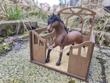 Schleich Pferd Repaint Breyer