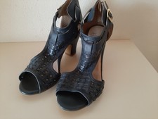 XYXYX, elegante Absatz-Sandalette / Sandale T-Steg, Echtleder, Gold, Gr. 38, neu