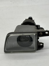 VW Golf 3 Cabrio Vento Nebelscheinwerfer rechts Hella 301-139354 L495