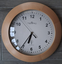 Uhr / Funkuhr / Wanduhr Tempic