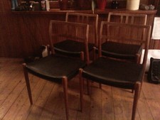 Niels Möller Nussbaum Stuhl