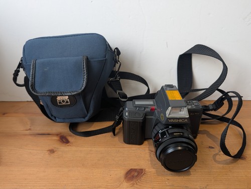 Yashica 230 35mm - 230-af,