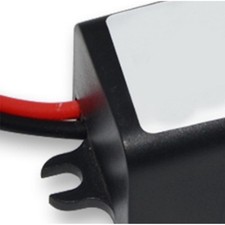 12V Auf 9V 2A Spannungswandler Hocheffizienter Ausgang Auto Power Adapter