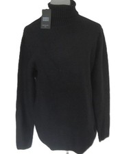 O NEILL Andre T Neck