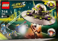 Lego alien conquest - alien, ufo