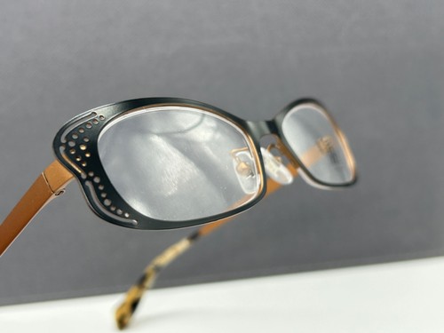 Face brille - face,