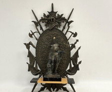 Bronze Ritter mit großer Wappentafel 52cm Historismus um 1880 selten+dekorativ
