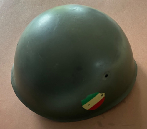 Alte stahlhelm glocke italien - glocke,