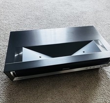 Hisense PX3-PRO TriChroma RGB 3D 4K Ultra HD Laser Projektor Ultra Kurz Distanz 