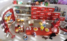 Schöner  Holz-Tischkaufladen