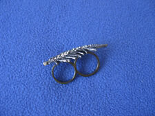 Doppel-Finger-Ring, Blatt mit Glitzersteine