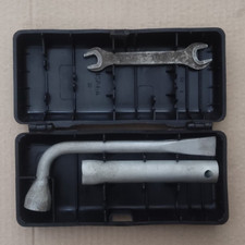 LADA 2101,2102,2103,2104,2105,2106,2107,NIVA  Werkzeugbox, Werkzeugkiste