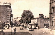 Foto-AK KAISERSLAUTERN Fruchthallstraße, li. Kiosk, Autobus 50er