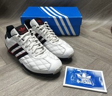 Adidas Goodyear Herren weiß