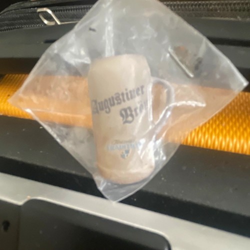 Augustiner bräu mini bierkrug - augustiner,