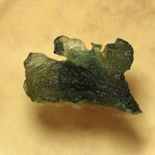 Moldavit tektit aus - moldavit,