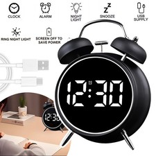 Digitaler Wecker mit LED