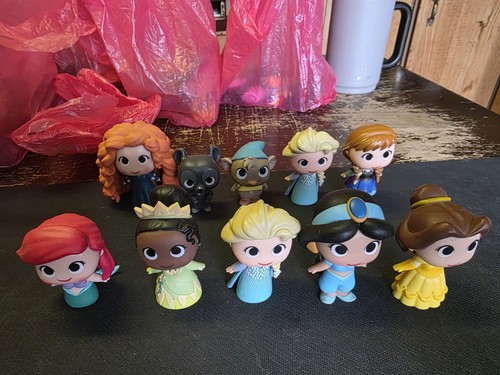 Funko mystery minis - 🇨🇦,