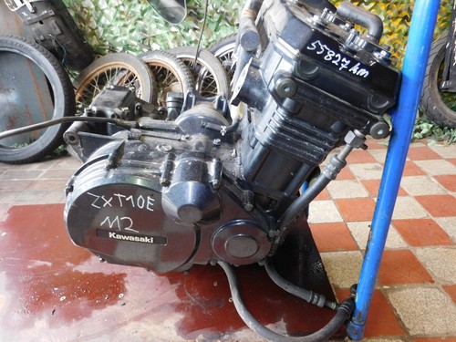 Kawasaki gpz 1100 zxt10e motor - kawasaki,