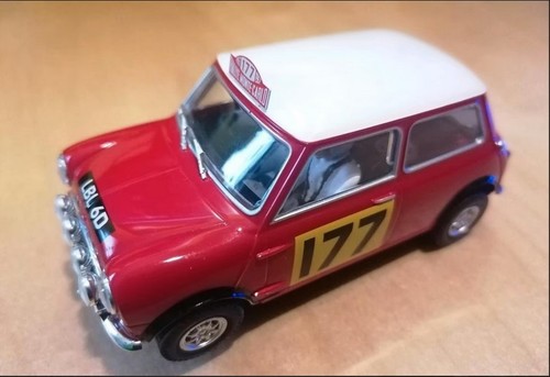 Scalextric mini monte carlo - scalextric,