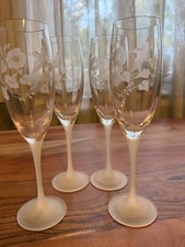 4 edle Sektgläser Champagnerglaser Avon Hummingbird Kolibri Kristallglas geeist
