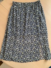 Esprit Gr. 38 Midi-Rock mit Gummizugbund, halbtransparent, Metallicfäden