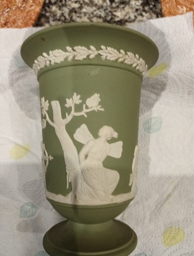 Wedgewood green jasperware - wedgewood,