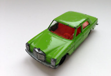 Siku V 309 - Mercedes-Benz 250/8 in gelbgrün mit R3 Räder