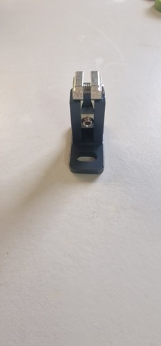 Raffstore-Schienen-Halter