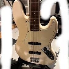 Fender jazz bass made - jazz, in