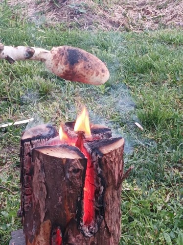 Schwedenfeuer als hocker - schwedenfeuer,