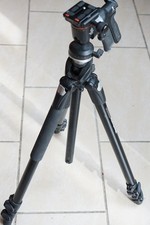 Manfrotto 190xProB  mit Manfrotto322RC2 Kugelkopf
