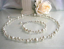Neu~ Brautschmuck Set 2teilig mit Perlen in creme*Hochzeit*