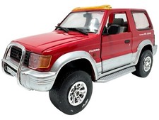 Schuco Mitsubishi Pajero 1:24 - V6 3000 - 05520 Ovp - NEU - INKgrafiX TOYS A332