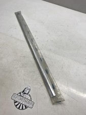 Zierstab Tür vorne links