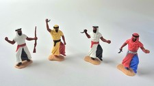 Timpo / 4 Araber mit Waffen -
