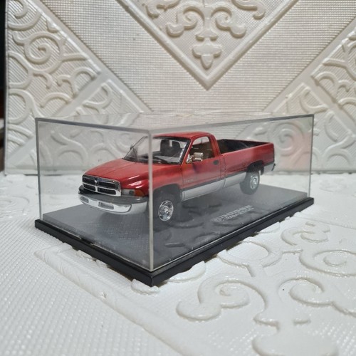 Universal hobbies dodge - universal,