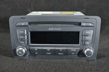 Audi A3 8PA Autoradio Chorus BVX 8P0035152C (ohne Code) (104)