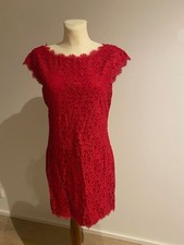 Spitzenkleid von Diane von