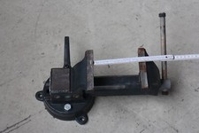 Schraubstock für Fahrzeugregal Fahrzeugeinrichtung Fahrzeugausstattung Aluca