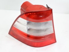 Rückleuchte links Mercedes M-KLASSE W163 1638201964 HELLA 02-2003