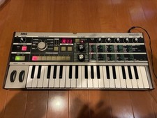 micro KORG SYNTHESIZER VOCODER