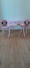 Kinder Mädchen Tisch mit 2 Stühle .Rosa mit Minny Mouse