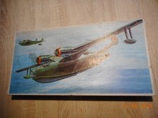 DDR -  Flugzeug - Modellbaukasten Be-6  1:72  in OVP