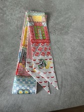 Hermès 100% Silk Twilly –