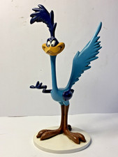 12.75" Looney Tunes Road