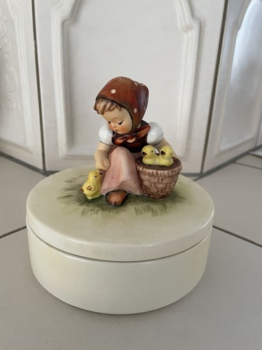 Hummel figur deckeldose - figur,,