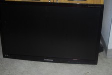 Samsung HDMI TV Modell LT22B350EW für Wandhalterung ohne FB